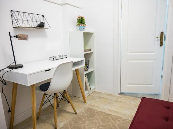 Escape Aparthotel Sučava Exteriér fotografie